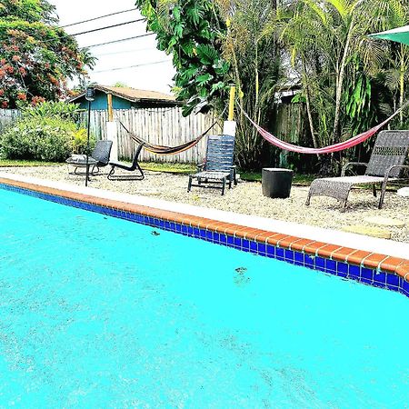 Pool House Resort Heated Swimming Pool Family Getaway خليج بوديجا المظهر الخارجي الصورة